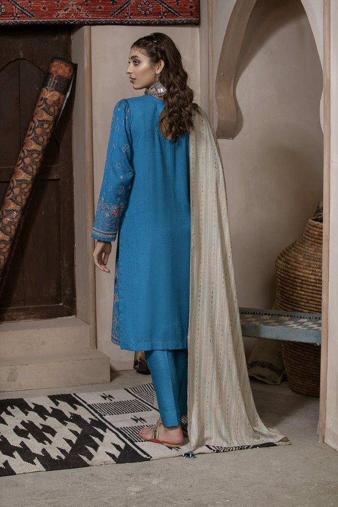 Picture of Lakhany - WEC 5023 Winter Exclusive Shawl Edition - Available at Raja Sahib