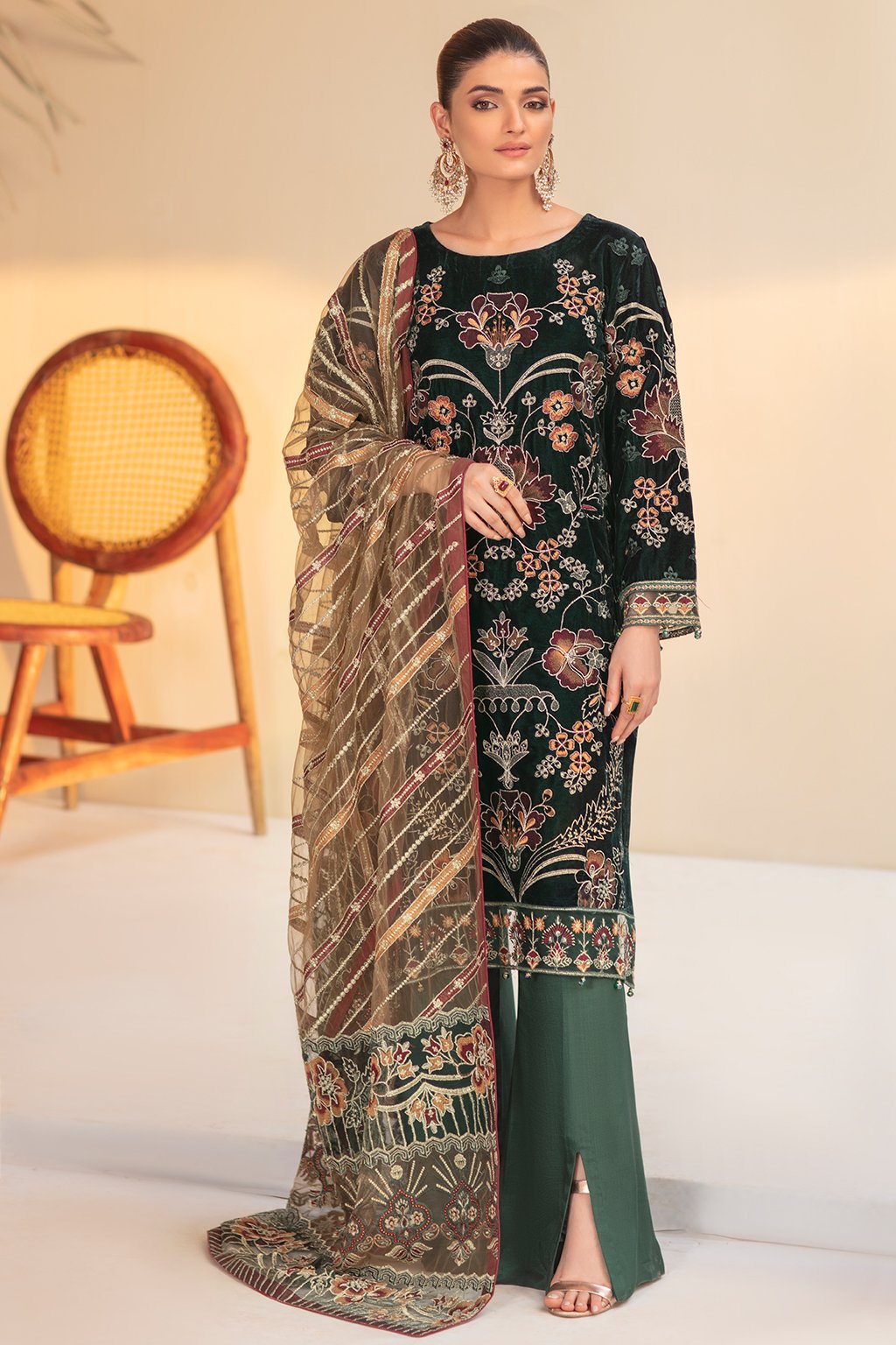 Picture of Ramsha - V 406 Velvet Collection Vol 4 - Available at Raja Sahib