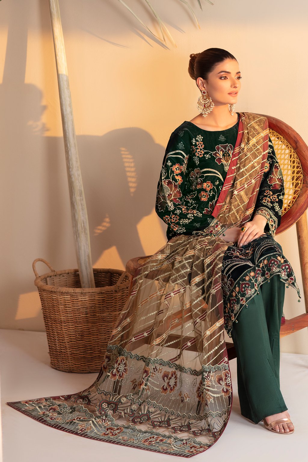 Picture of Ramsha - V 406 Velvet Collection Vol 4 - Available at Raja Sahib