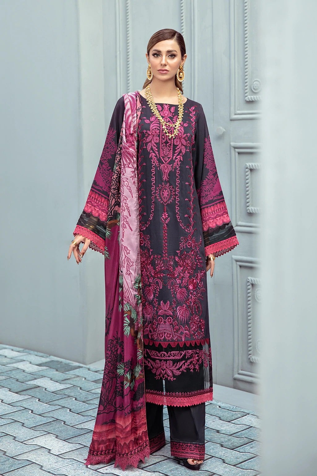 Picture of Ramsha - I 201 Mashaal Winter Collection Vol 2 - Available at Raja Sahib