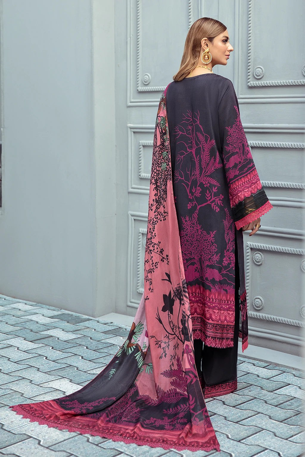 Picture of Ramsha - I 201 Mashaal Winter Collection Vol 2 - Available at Raja Sahib