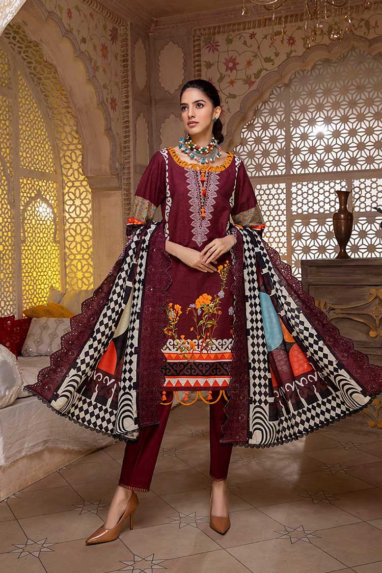 Picture of Regalia Textiles - RKCW 02 Khaddar With Cut Work Embroidered Dupatta Collection - Available at Raja Sahib