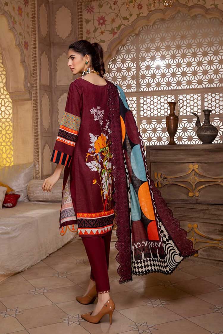 Picture of Regalia Textiles - RKCW 02 Khaddar With Cut Work Embroidered Dupatta Collection - Available at Raja Sahib