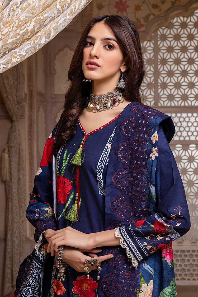 Picture of Regalia Textiles - RKCW 03 Khaddar With Cut Work Embroidered Dupatta Collection - Available at Raja Sahib