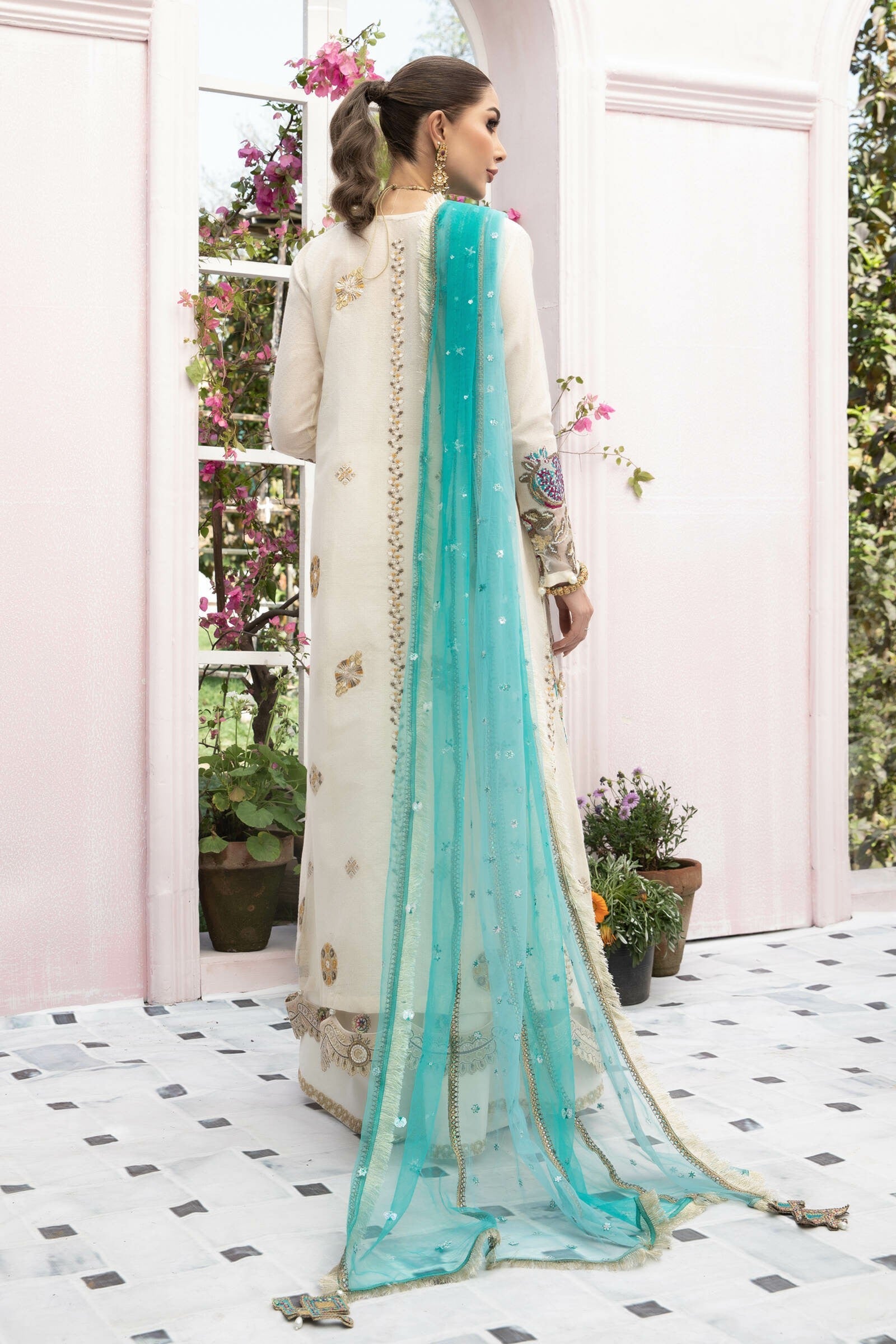 Picture of Vitalia - VLL 22 08 Norah Maemsaab Luxury Lawn Collection - Available at Raja Sahib