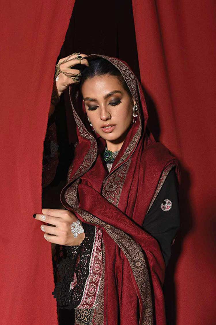 Picture of Qalamkar - 05 Faha Sayonee Luxury Shawl Collection - Available at Raja Sahib