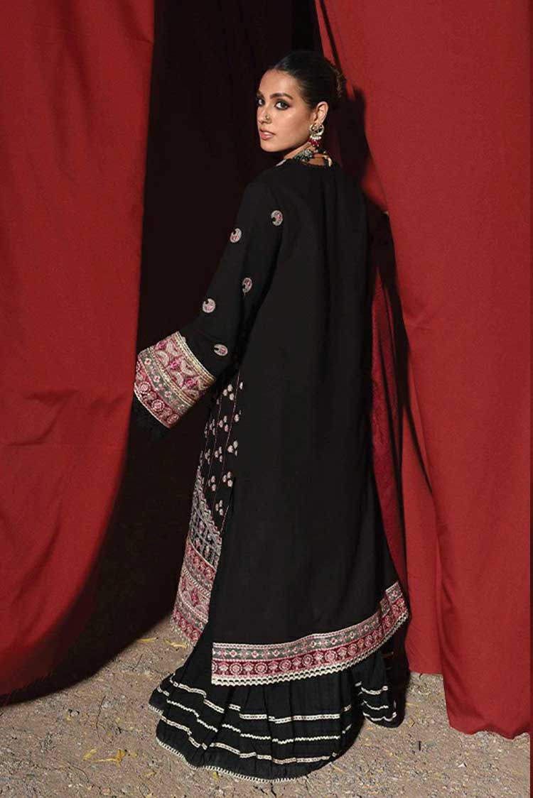 Picture of Qalamkar - 05 Faha Sayonee Luxury Shawl Collection - Available at Raja Sahib