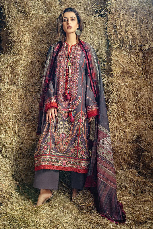 Picture of Sobia Nazir - AW 22 8B Autumn Winter Collection - Available at Raja Sahib