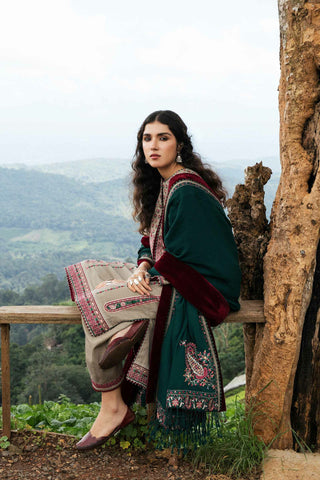 Picture of Zara Shahjahan - 07 Cyra Luxury Winter Shawl Collection - Available at Raja Sahib