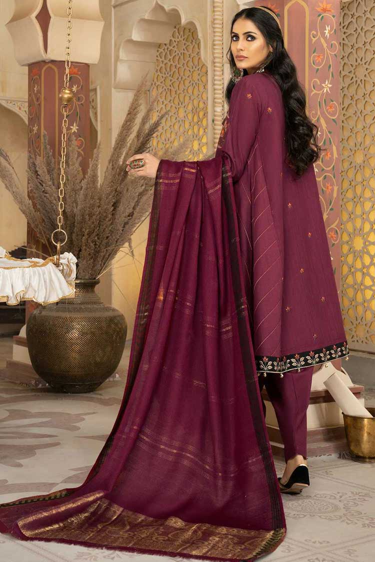 Picture of Anamta - 07 Maroon Jacquard Dans Le Imperial Winter Shawl Series Vol 3 2022 - Available at Raja Sahib