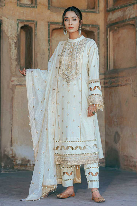 Picture of Aayra - D 03 Timid White Bahar e Nau Luxury Eid Lawn Collection - Available at Raja Sahib