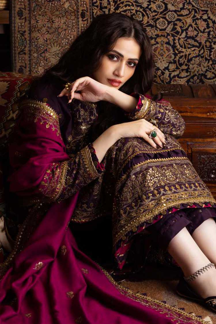 Picture of Asim Jofa - AJKT 05 Kashmiri Taanka Embroidered Shawl Collection - Available at Raja Sahib