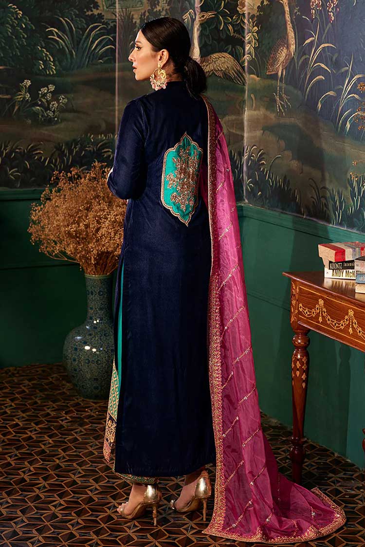 Picture of Zainab Chottani - 04 Amira Luxury Velvet Collection - Available at Raja Sahib